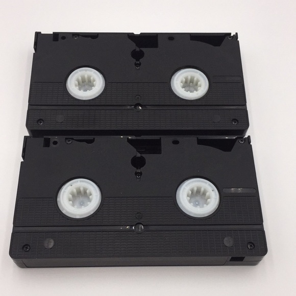 McLINTOCK John Wayne 2 Tape VHS Movie Collector’s - Picture 11 of 11